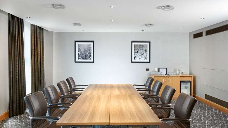 <b>Hilton London Croydon Meeting</b>. Images powered by <a href="https://iceportal.shijigroup.com/" title="IcePortal" target="_blank">IcePortal</a>.