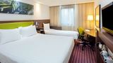 Hampton by Hilton London Croydon Room
