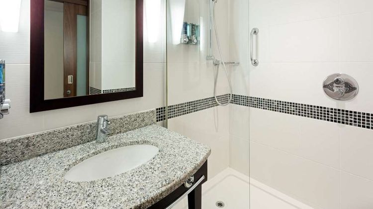 Hampton by Hilton London Croydon Room