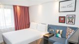 Hampton by Hilton London Croydon Room