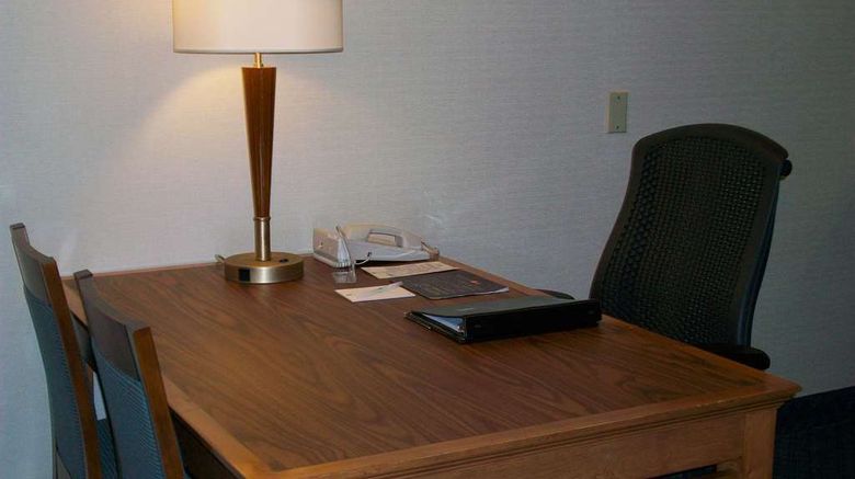 <b>Embassy Suites Corpus Christi Room</b>. Images powered by <a href="https://iceportal.shijigroup.com/" title="IcePortal" target="_blank">IcePortal</a>.