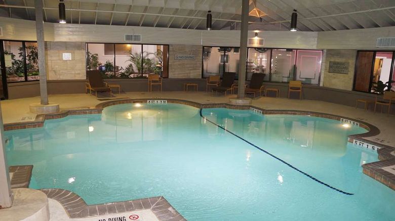 <b>Embassy Suites Corpus Christi Pool</b>. Images powered by <a href="https://iceportal.shijigroup.com/" title="IcePortal" target="_blank">IcePortal</a>.