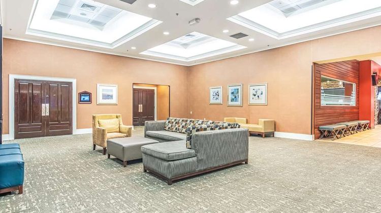 Doubletree Columbus Hotel Lobby