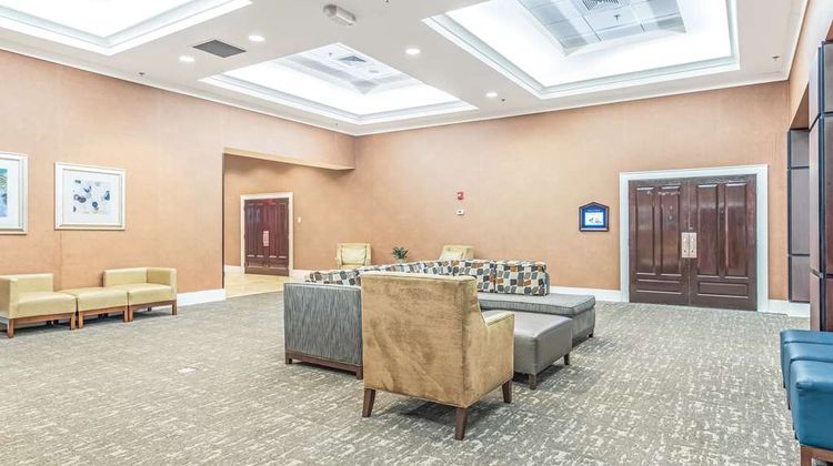 Doubletree Columbus Hotel Lobby