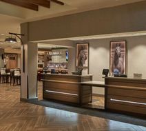 Hilton Cincinnati Airport Lobby