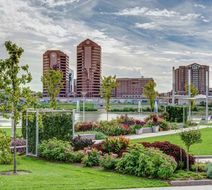 Embassy Suites Cincinnati River Center Exterior