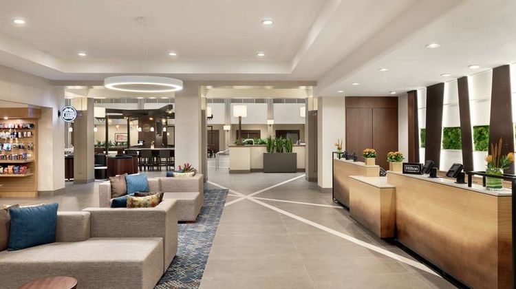 Embassy Suites Cincinnati River Center Lobby