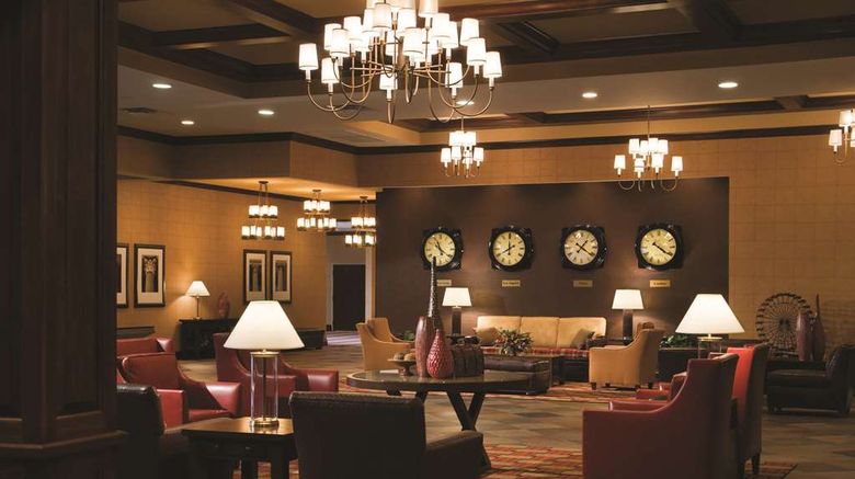 <b>Doubletree Hotel Cincinnati Airport Lobby</b>. Images powered by <a href="https://iceportal.shijigroup.com/" title="IcePortal" target="_blank">IcePortal</a>.