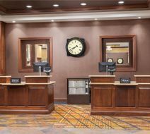 Doubletree Hotel Cincinnati Airport Lobby