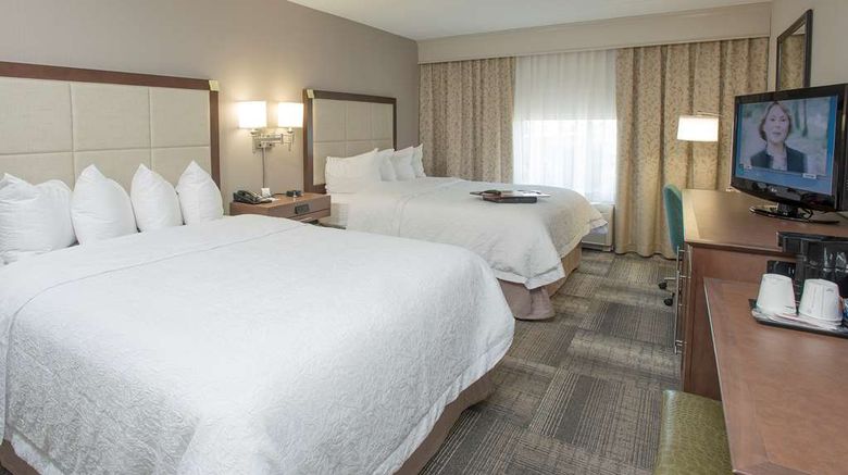 <b>Hampton Inn & Suites Union Centre Room</b>. Images powered by <a href="https://iceportal.shijigroup.com/" title="IcePortal" target="_blank">IcePortal</a>.