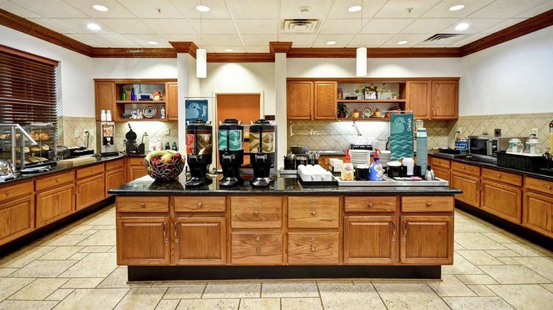 <b>Homewood Suites Milford Restaurant</b>. Images powered by <a href="https://iceportal.shijigroup.com/" title="IcePortal" target="_blank">IcePortal</a>.