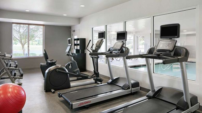<b>Hilton Garden Inn Cincinnati Northeast Health</b>. Images powered by <a href="https://iceportal.shijigroup.com/" title="IcePortal" target="_blank">IcePortal</a>.