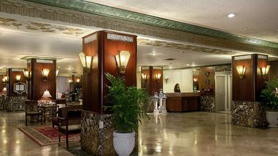 Hilton Cincinnati Netherland Plaza