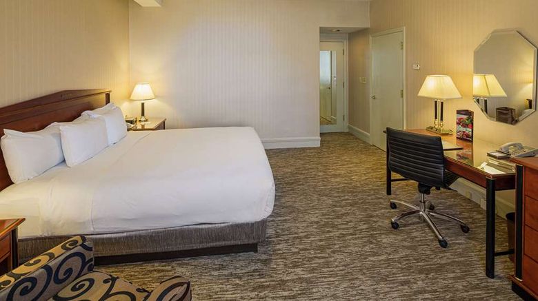 <b>Hilton Cincinnati Netherland Plaza Room</b>. Images powered by <a href="https://iceportal.shijigroup.com/" title="IcePortal" target="_blank">IcePortal</a>.