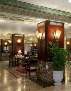 Hilton Cincinnati Netherland Plaza