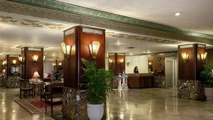 Hilton Cincinnati Netherland Plaza