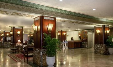 Hilton Cincinnati Netherland Plaza