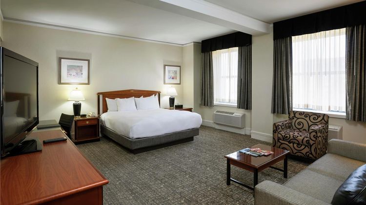 Hilton Cincinnati Netherland Plaza Room