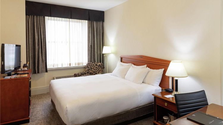 Hilton Cincinnati Netherland Plaza Room