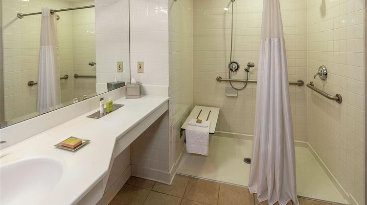 Hilton Cincinnati Netherland Plaza Room