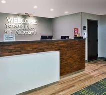 Hampton Inn Ormond Beach Lobby