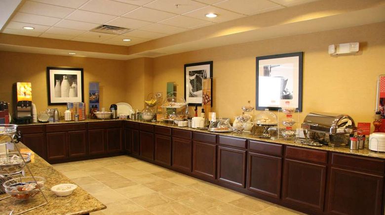 <b>Hampton Inn Dade City-Zephyrhills Restaurant</b>. Images powered by <a href="https://iceportal.shijigroup.com/" title="IcePortal" target="_blank">IcePortal</a>.