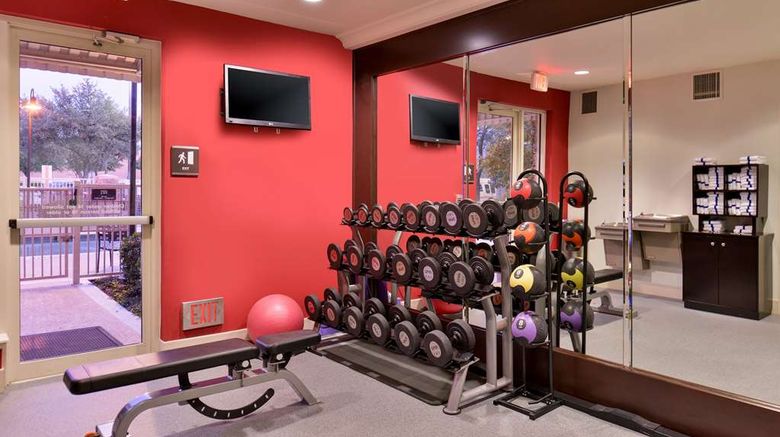<b>Hilton Garden Inn Addison Health</b>. Images powered by <a href="https://iceportal.shijigroup.com/" title="IcePortal" target="_blank">IcePortal</a>.