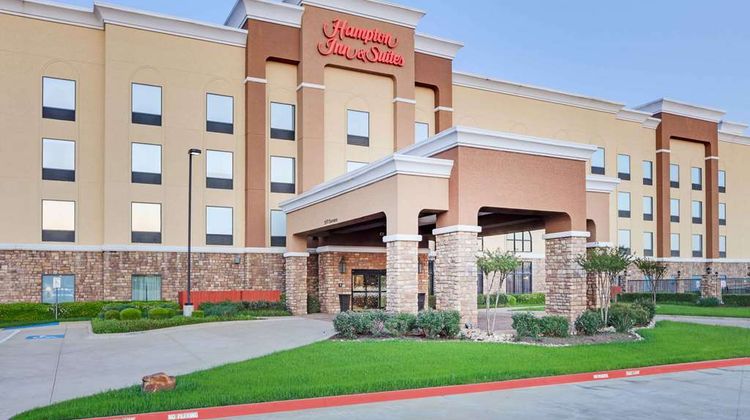 Hampton Inn & Sts Dallas Arlington South Exterior