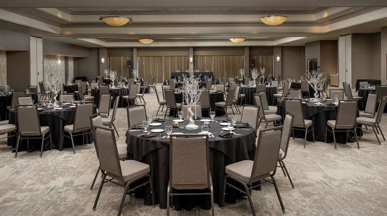 <b>Hilton Garden Inn Dallas/Duncanville Meeting</b>. Images powered by <a href="https://iceportal.shijigroup.com/" title="IcePortal" target="_blank">IcePortal</a>.