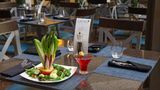 <b>Embassy Suites Dallas-Market Center Restaurant</b>. Images powered by <a href="https://iceportal.shijigroup.com/" title="IcePortal" target="_blank">IcePortal</a>.
