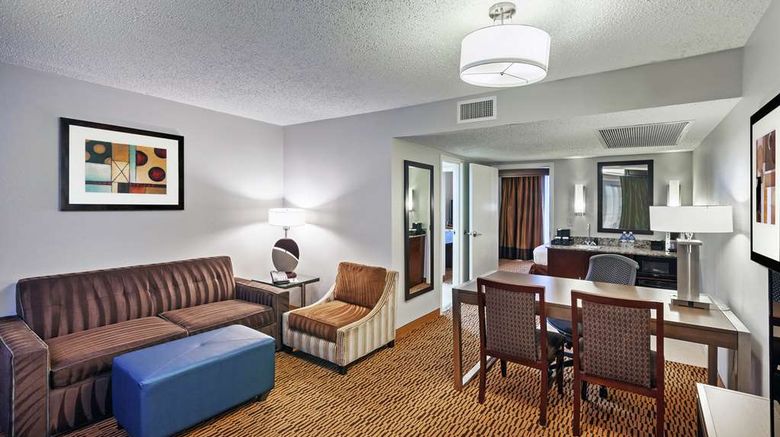 <b>Embassy Suites Dallas-Market Center Room</b>. Images powered by <a href="https://iceportal.shijigroup.com/" title="IcePortal" target="_blank">IcePortal</a>.