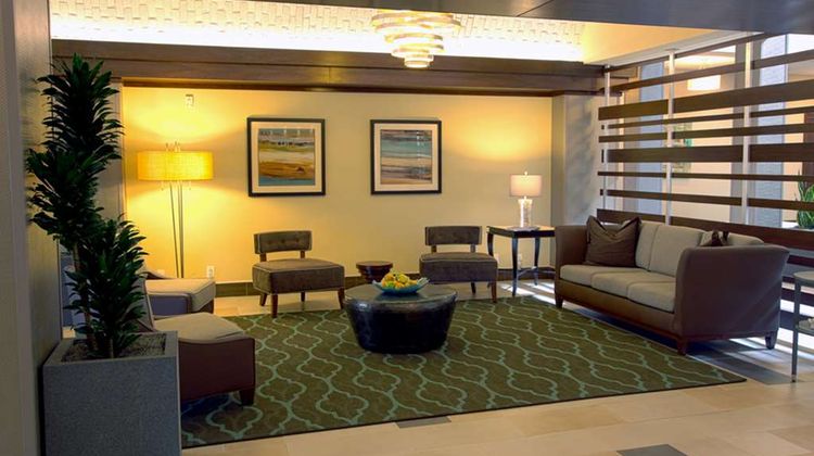 Embassy Suites Dallas-Market Center Lobby