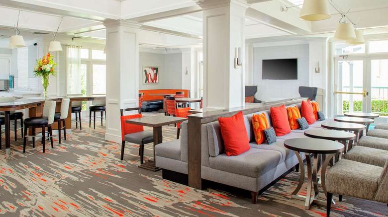 <b>Homewood Suites by Hilton Las Colinas Lobby</b>. Images powered by <a href="https://iceportal.shijigroup.com/" title="IcePortal" target="_blank">IcePortal</a>.