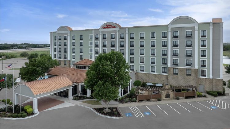 Hilton Garden Inn Dallas Lewisville Exterior