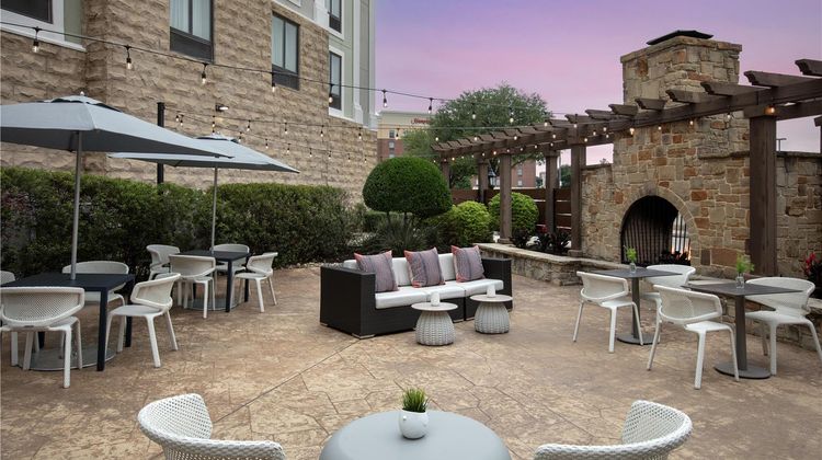 Hilton Garden Inn Dallas Lewisville Exterior