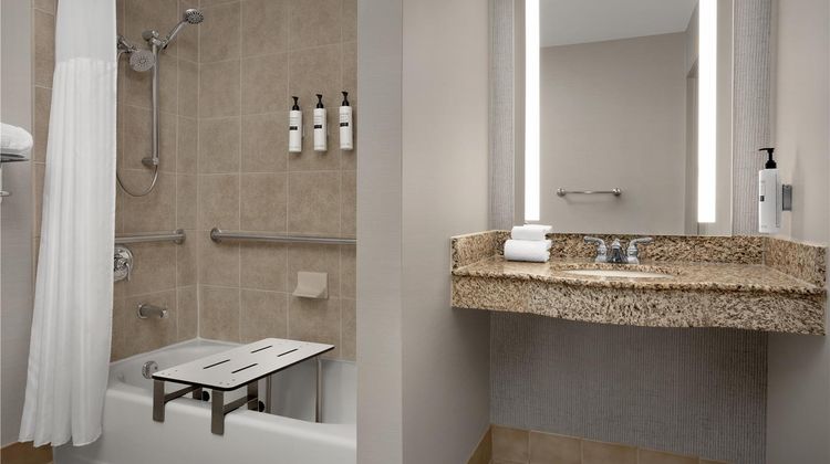 Hilton Garden Inn Dallas Lewisville Room