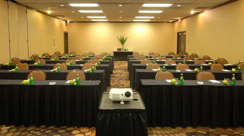<b>Embassy Suites Dallas Love Field Meeting</b>. Images powered by <a href="https://iceportal.shijigroup.com/" title="IcePortal" target="_blank">IcePortal</a>.