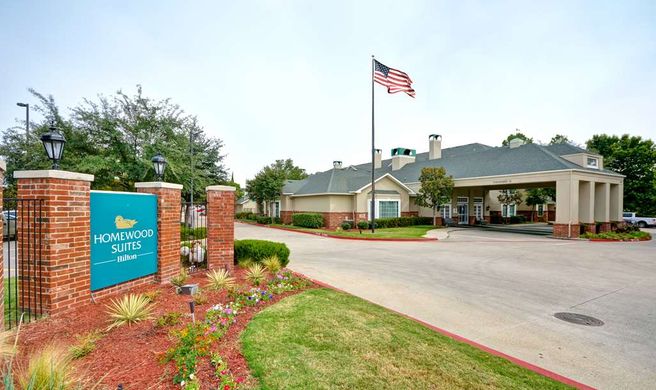 Homewood Suites by Hilton Lewisville Exterior