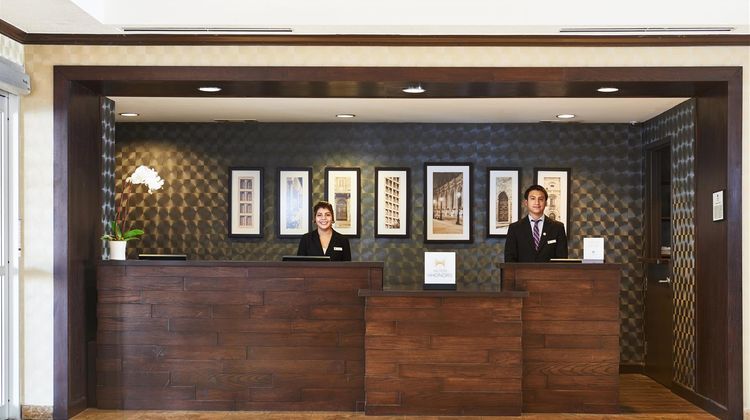 DoubleTree Dallas - Market Center Lobby