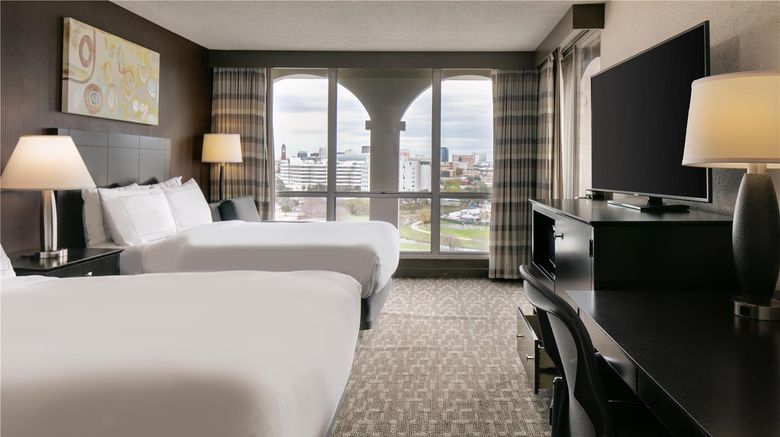 <b>DoubleTree Dallas - Market Center Room</b>. Images powered by <a href="https://iceportal.shijigroup.com/" title="IcePortal" target="_blank">IcePortal</a>.