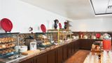 <b>DoubleTree Dallas - Market Center Restaurant</b>. Images powered by <a href="https://iceportal.shijigroup.com/" title="IcePortal" target="_blank">IcePortal</a>.