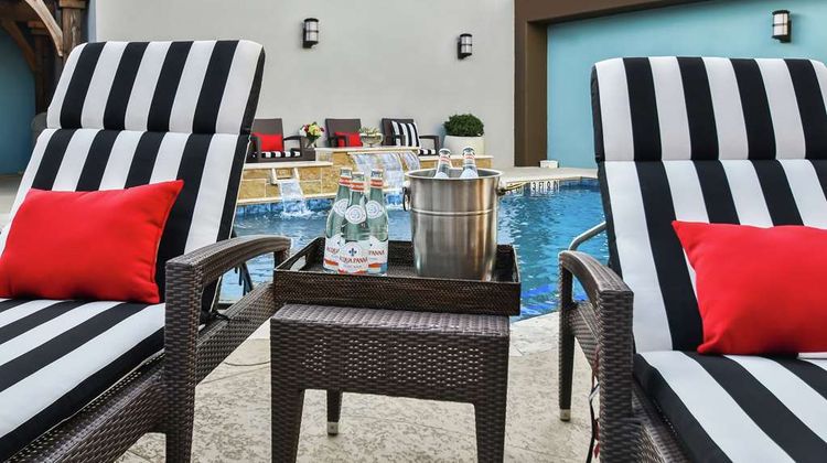 Hilton Dallas Park Cities Pool
