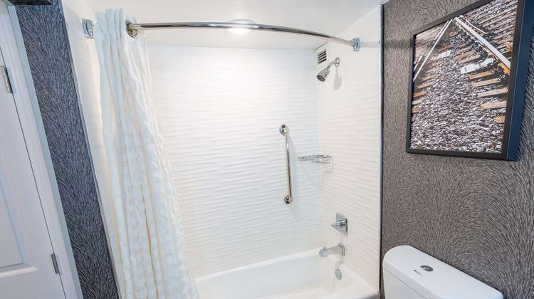 DoubleTree by Hilton Hotel Richardson Room