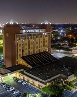 DoubleTree by Hilton Hotel Richardson