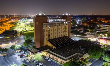 DoubleTree by Hilton Hotel Richardson