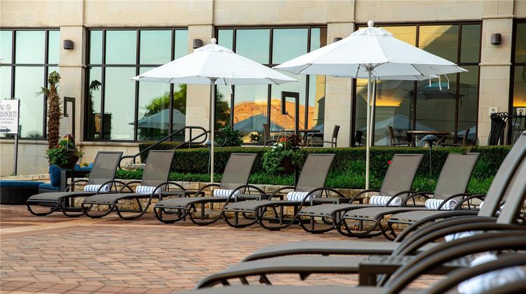 Hilton Dallas/Rockwall Lakefront Pool