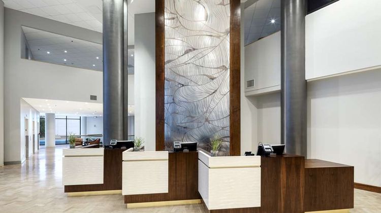 Doubletree Dallas Near the Galleria Lobby