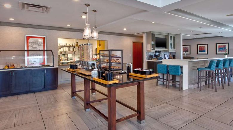 <b>Hilton Garden Inn Dayton Restaurant</b>. Images powered by <a href="https://iceportal.shijigroup.com/" title="IcePortal" target="_blank">IcePortal</a>.