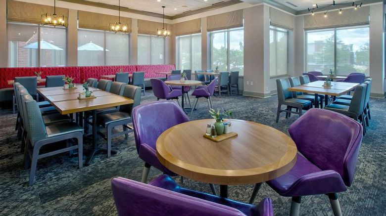 <b>Hilton Garden Inn Dayton Restaurant</b>. Images powered by <a href="https://iceportal.shijigroup.com/" title="IcePortal" target="_blank">IcePortal</a>.