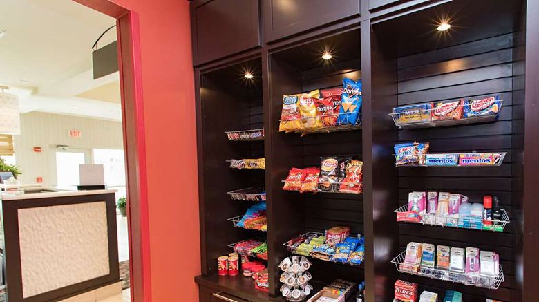 <b>Hilton Garden Inn Dayton-Austin Landing Restaurant</b>. Images powered by <a href="https://iceportal.shijigroup.com/" title="IcePortal" target="_blank">IcePortal</a>.